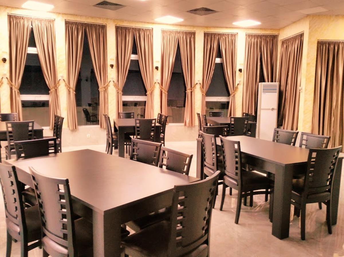 Penthouse Hotel Batumi Exterior photo