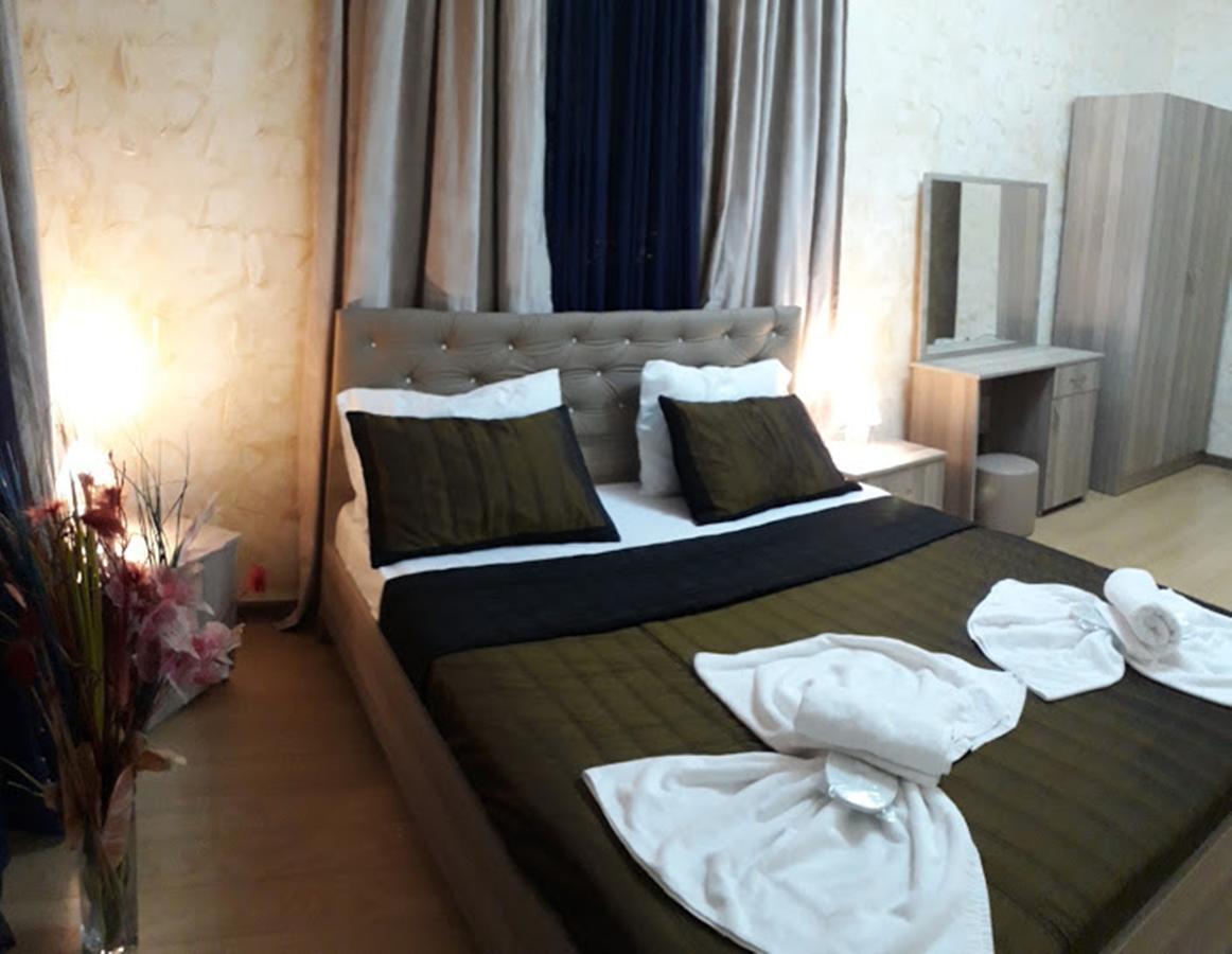 Penthouse Hotel Batumi Exterior photo